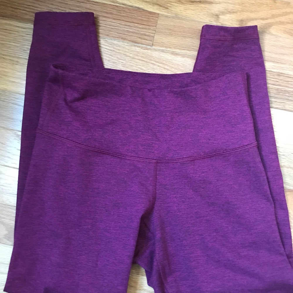 Old Navy high-rise leggings, sz sp “winter wine”
